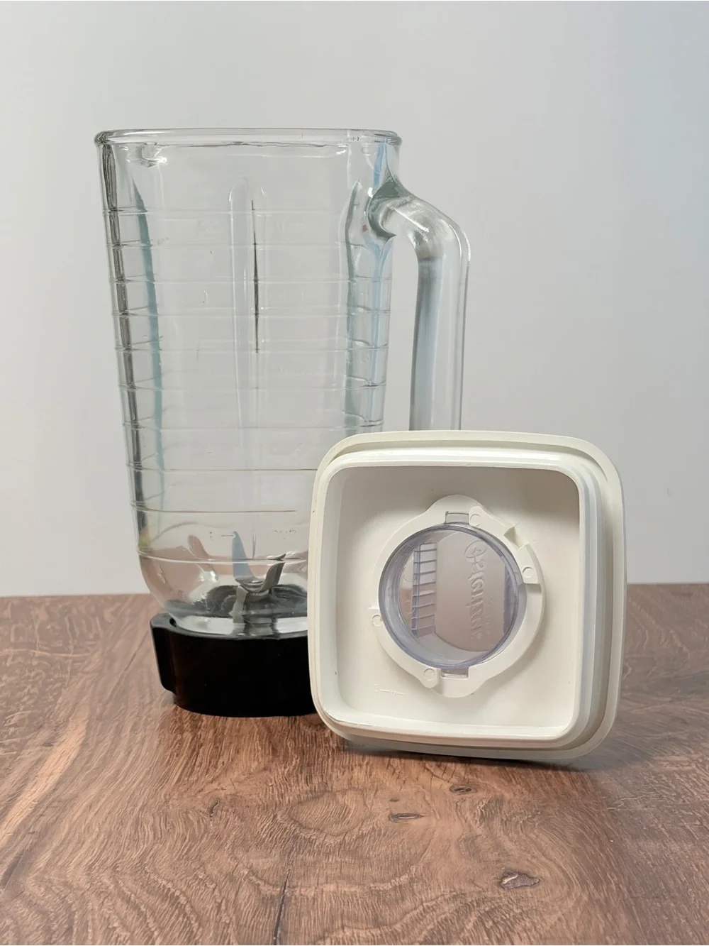 Glass Blender Pitcher with White Lid and Black Base